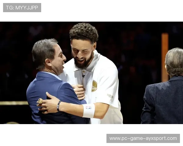 勇士依靠克莱投射回温,关键段连续追上